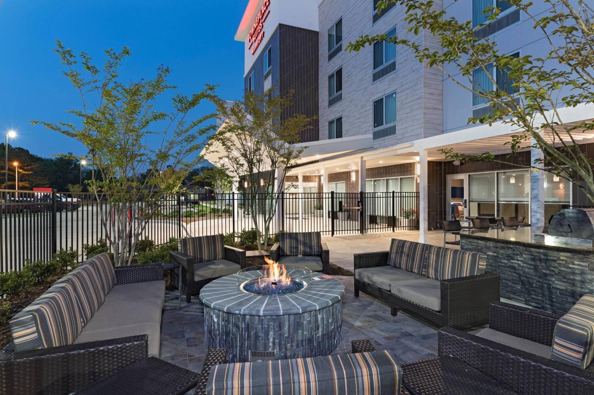 Towneplace Suites By Marriott Baton Rouge Port Allen Exterior photo